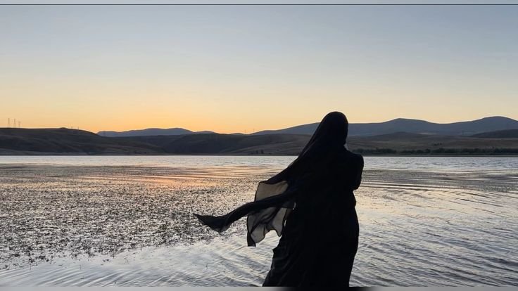 TAK BERHARAP DIBANTU, TAPI JANGAN DIBURU-BURU