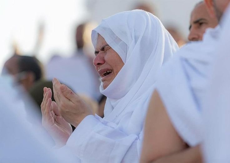 MENGGAPAI PLOT TWIST TAKDIR