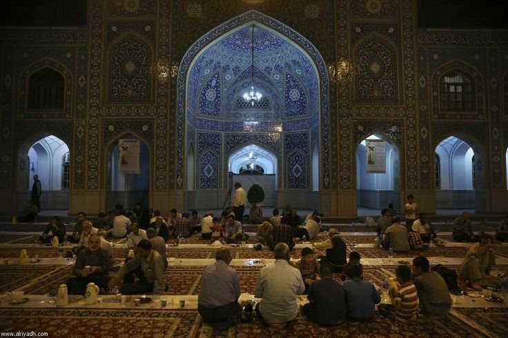 SAAT TERASA SEMPIT DAN GELAP