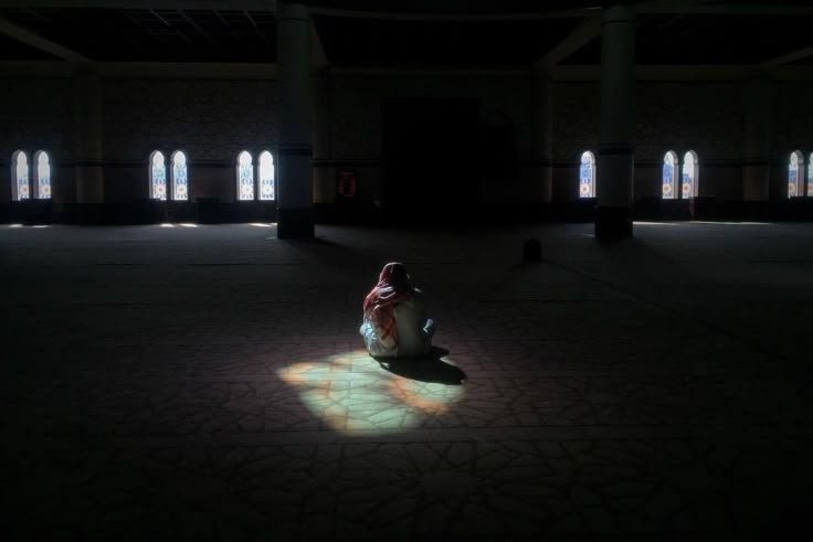 ADA YANG LEBIH BESAR DOSANYA DARI KESALAHAN