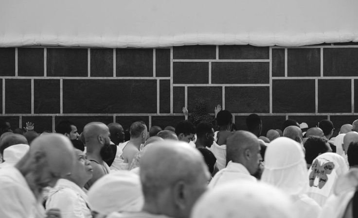 HATI-HATI MENUDUH ORANG TIDAK TAAT SYARIAT