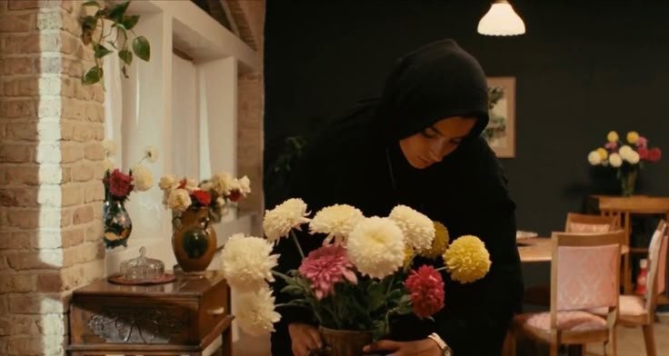 DIHILANGKAN SEBAB DISAYANG